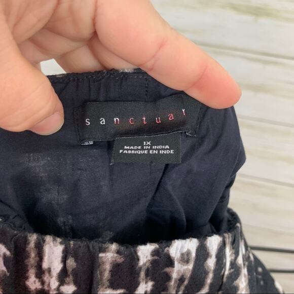 Sanctuary Patterned Side Slit Midi Skirt Black/White - Picture 5 of 6